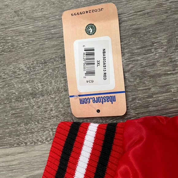 NBA AllStar Jacket - Picture 2 of 7